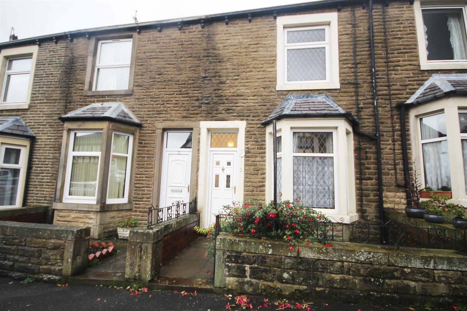 3 bedroom mid terrace house Let Agreed in Barnoldswick - Main Image
